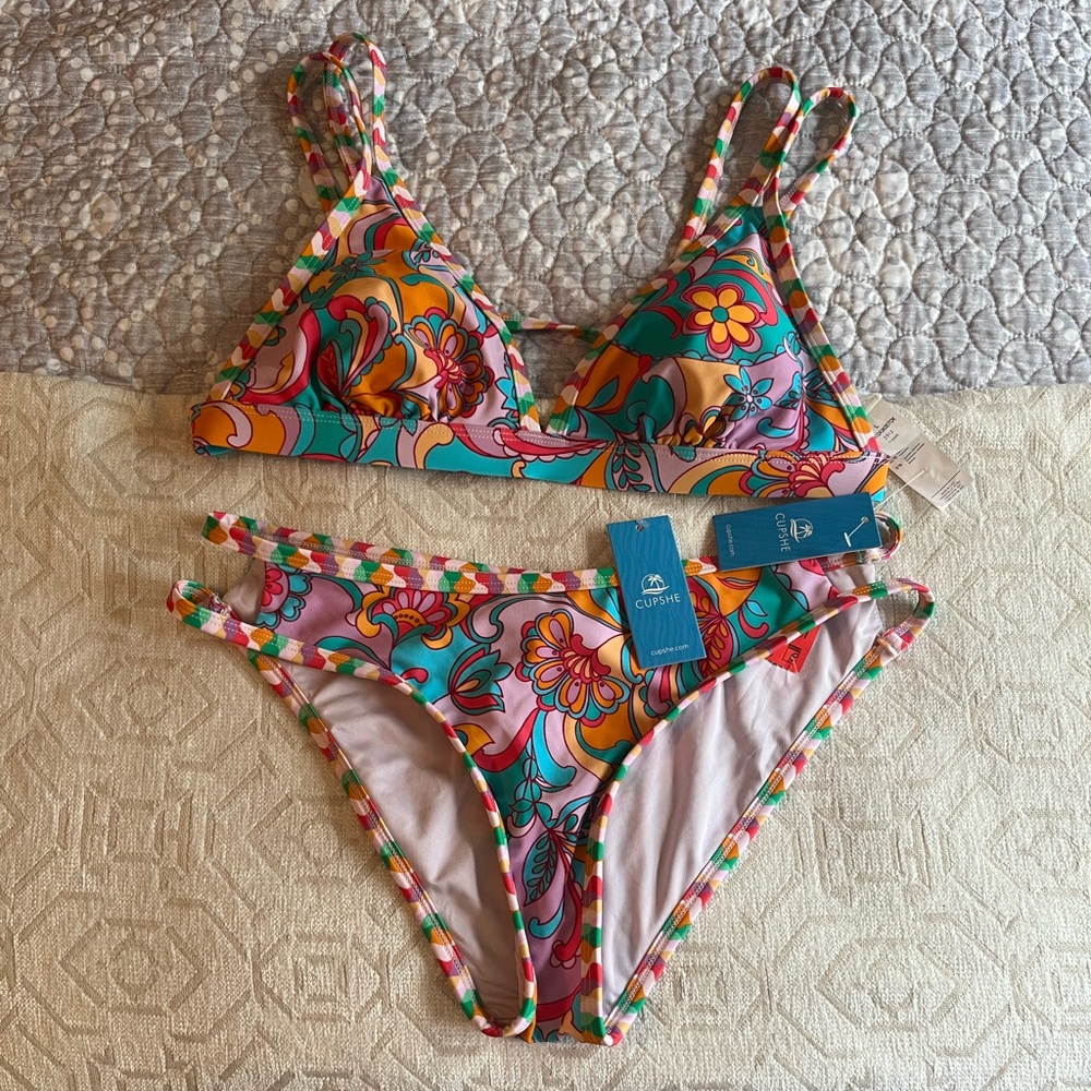 Cupshe Multicolor Floral Bikini